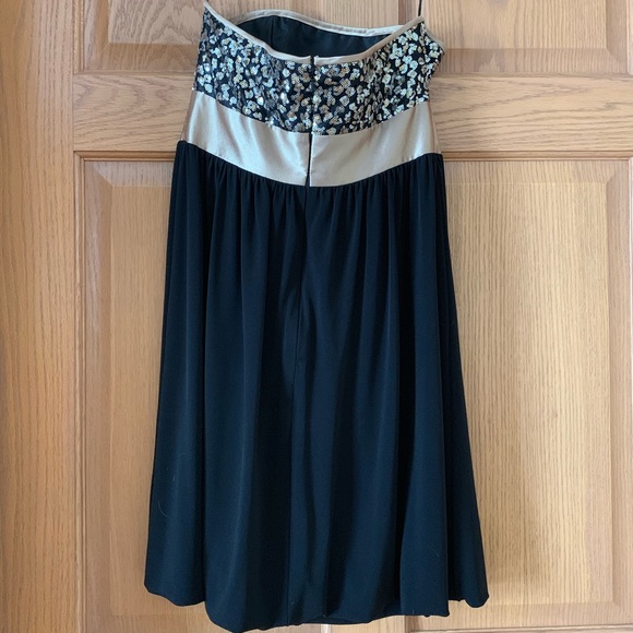 Jessica McClintock Black and Gold Strapless Dress - Picture 3 of 4